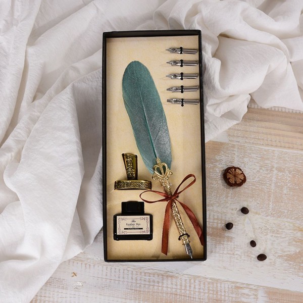 Vintage Feather Quill Dip Pen Writing Ink Set Perfect for Signing Handwriting School Office Stationery Gift Excellent Wedding Souvenir